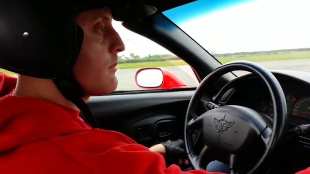 Puszu Vette vs Audi 550 KM смотреть онлайн