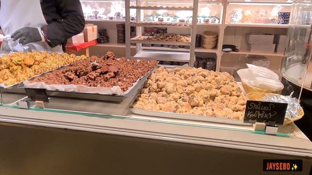 The BEST Christmas Market Berlin Bebelplatz 2022! ?? смотреть онлайн