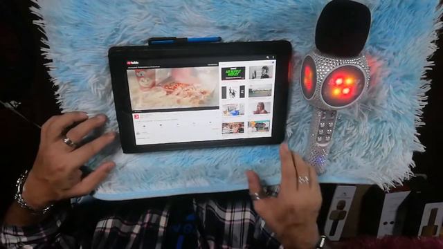 How to set up karaoke using tablet and a bluetooth microphone.... смотреть онлайн