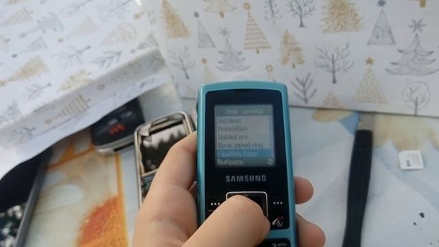 ЧАСТЬ 4 очень крутые телефоны в своё время... смотреть онлайн