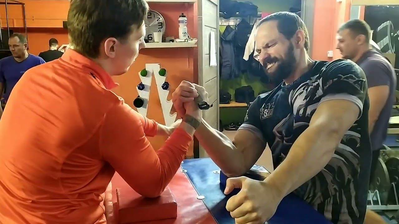 Борьба в клубе Лидер. Оператор не вывозит. Armwrestling Sc Lider