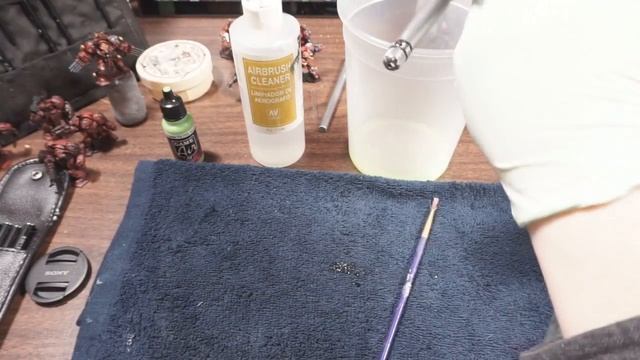 Airbrush quick-clean: Cleaning between colors смотреть онлайн