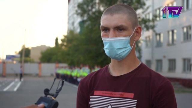 11.08.20. Жандос Мухатов вручил благодарственные письма и ценные подарки двум горожанам смотреть онлайн