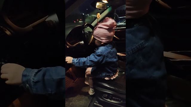 Изучаем салон BMW??? смотреть онлайн