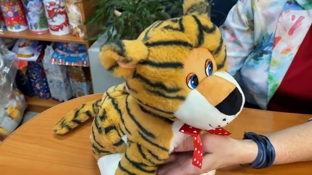 Арчи - сладкий новогодний подарок в мягкой упаковке-игрушке смотреть онлайн