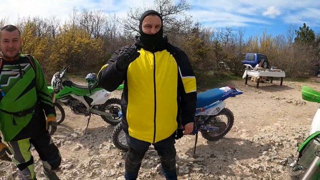 Кум приехал в гости проверить японский мотоцикл в деле! смотреть онлайн