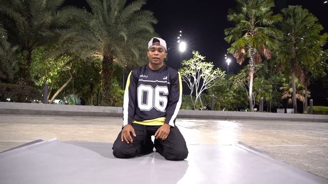 Tutorial Cara Bboy/Bgirl/Breakin melakukan Cricket dari Wakaka Crew смотреть онлайн