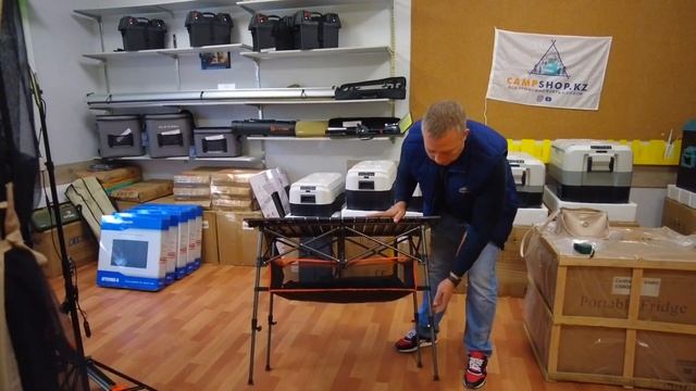 ОЧЕНЬ УДОБНЫЙ КОМПАКТНЫЙ СКЛАДНОЙ СТОЛИК ДЛЯ ВЫЕЗДОВ НА ПРИРОДУ смотреть онлайн