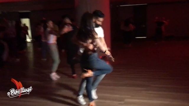 Marco y Sara - Bachata Social Dance I Istanbul Dance Festival 2021 смотреть онлайн
