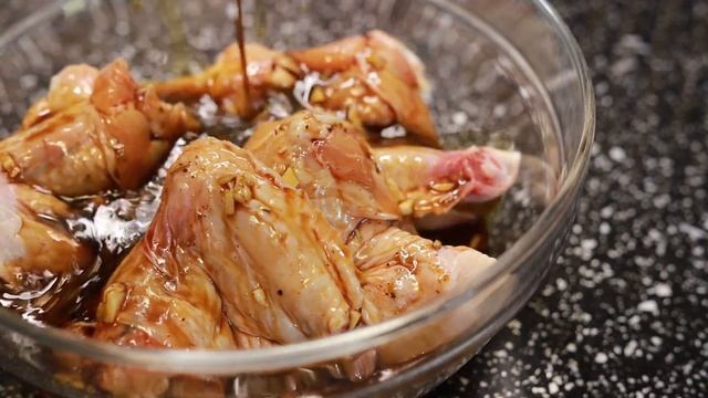 Рецепт крильця в соєво медовому соусі