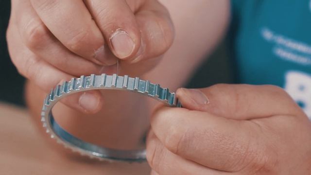 Датчик АБС и антиблокировочная система тормозов. Устройство датчиков ABS. смотреть онлайн