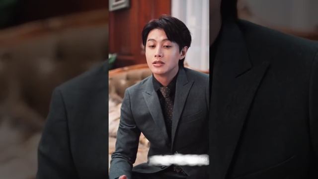 【MULTI SUB】女人結婚當天得知渣男丈夫出軌，直接手撕渣男準備跑路，結果不小心被神秘男人撞倒，男人開口就説要娶她，婚後才知他竟然是霸道總裁 || 陈健麒×左一 ❤ #女頻#甜寵#霸道總裁#灰姑