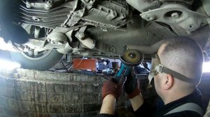 Замена выхлопной гофры Volkswagen Passat B5