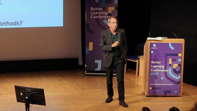 Scott Thornbury – What's the latest teaching method? смотреть онлайн