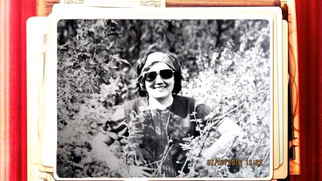 Поздравительное слайдшоу из старых фотографий смотреть онлайн