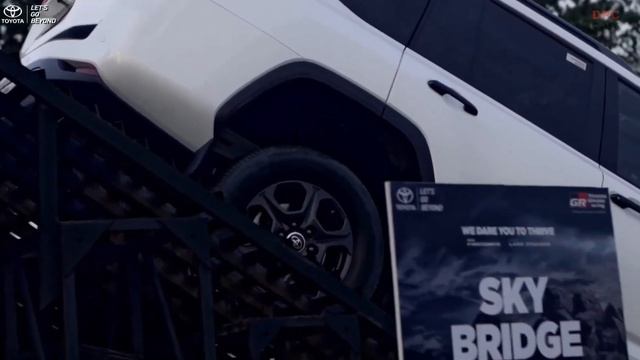 2022 Toyota Land Cruiser GR Sport Off Road Capability Test Drive смотреть онлайн