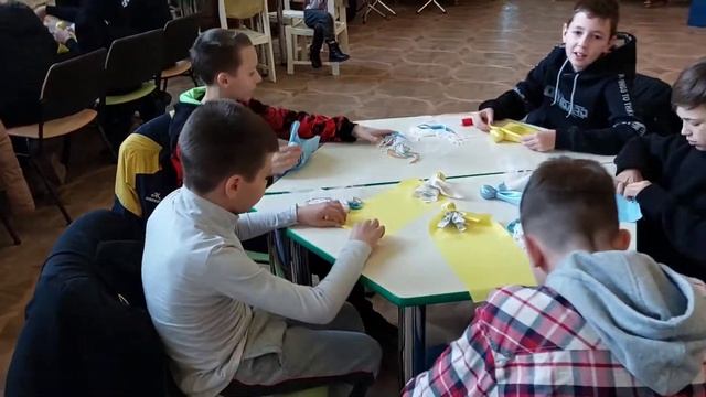 Виготовлення ангелика на ялинку. Майстер-клас. смотреть онлайн