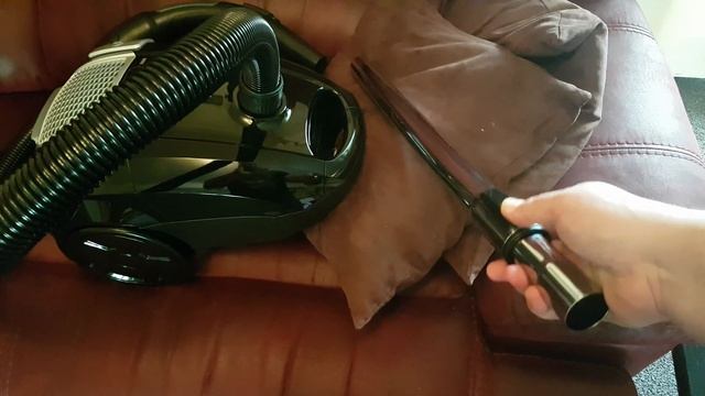 AmazonBasics Vacuum Cleaner Review смотреть онлайн