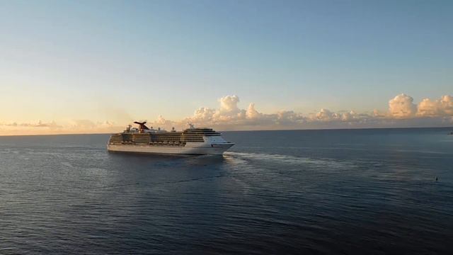 Carnival Pride Leaving Grand Turk