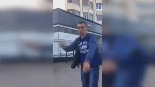 местный брюс ли смотреть онлайн