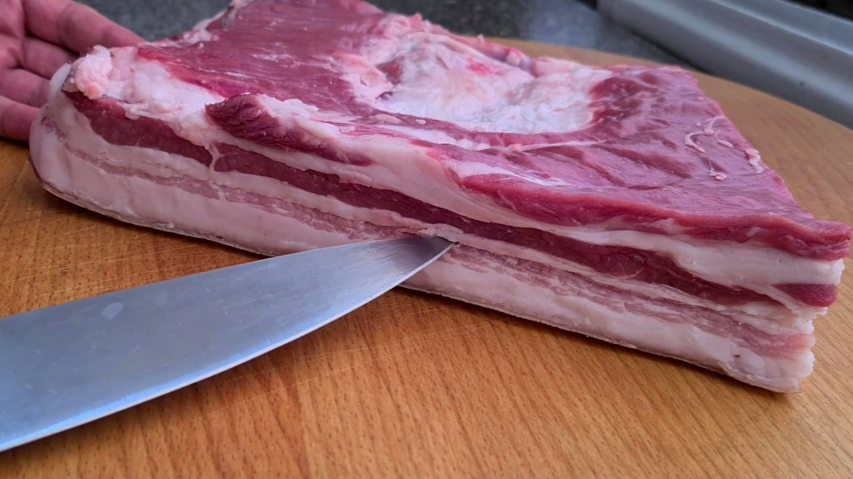 Любимый рецепт из свиной грудинки смотреть онлайн