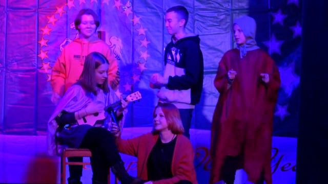 Santa Lingua // Song: "Last Christmas" (Sonya&Co, Winter'21 смотреть онлайн