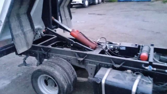 переоборудование японского грузовика в самосвал с кузнечиком смотреть онлайн