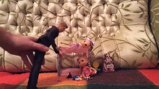 Дорогая игрушка и голодный желудок. Семейный мультик. Для детей. Часть 1 смотреть онлайн