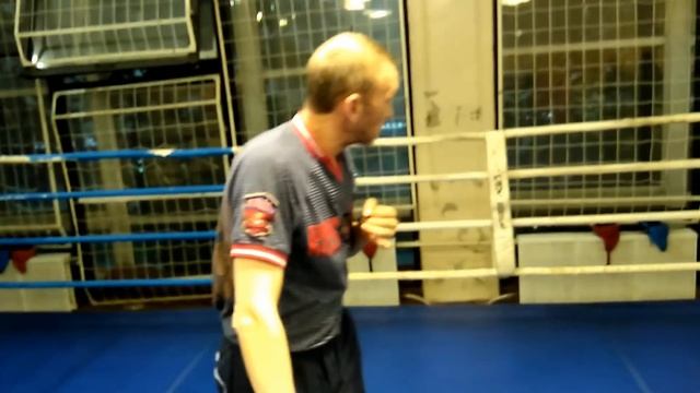 Атака-вызов, двойка и тройка с разноимёнными шагами смотреть онлайн