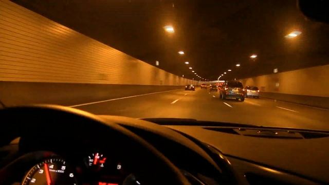 Ferrari 360 Modena with LARINI exhaust in tunnel - VERY LOUD - 1080p HD смотреть онлайн
