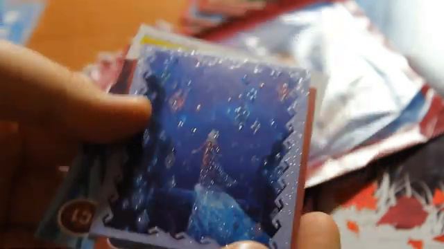 Альбом для наклеек Холодное Сердце 2 -Распаковка наклеек Панини(Frozen 2 Stickers collection Panini смотреть онлайн