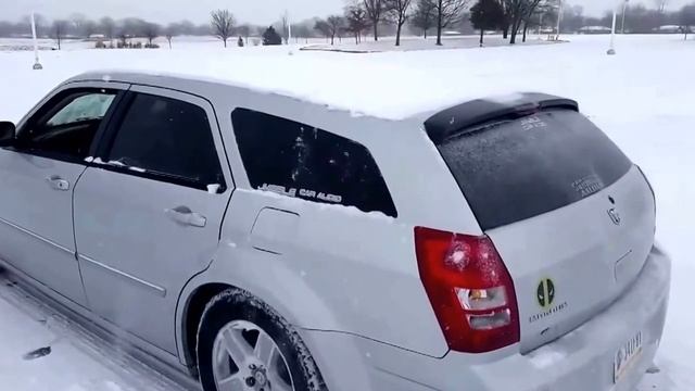 Как быстро очистить снег с авто))) смотреть онлайн