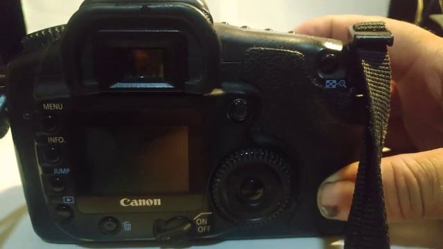 Звук затвора Canon 20D смотреть онлайн