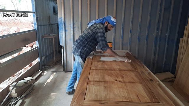 How Top Polish A Door In A Glass Level/Door Polishing in malayalam/Wood Polishing on Acacia Wood смотреть онлайн