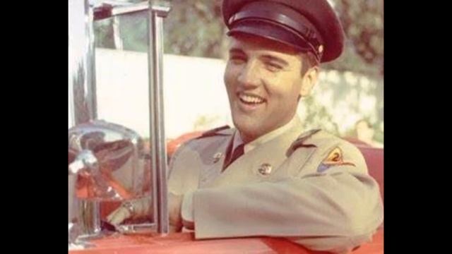Elvis Presley! The King! Rock n Roll Legend! Cadillac & Car Collector! The History of his cars! смотреть онлайн