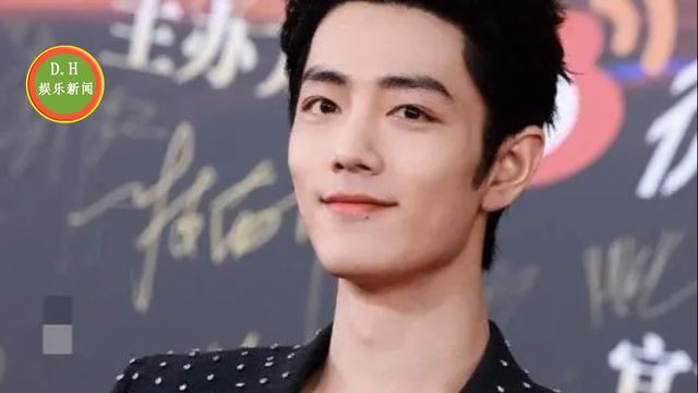 微博之夜落下帷幕，杨紫获Queen尽显人气，肖战微博之，黑色闪钻西装引爆全场 смотреть онлайн