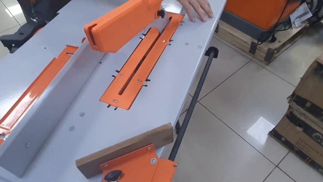 Станок деревообрабатывающий универсальный STINKO WOODKRAFT ST-2200R смотреть онлайн