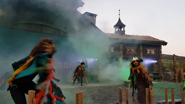 Trollnatt ,Hunderfossen Familiepark. 2017 смотреть онлайн