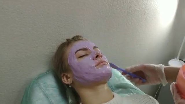 Карбоновый пилинг и альгинатная маска после него???(2) смотреть онлайн