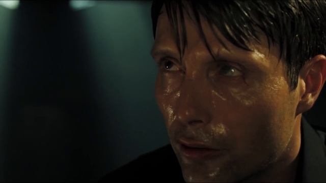 CASINO ROYALE | “I’ve got a little itch down there, would you mind?” смотреть онлайн