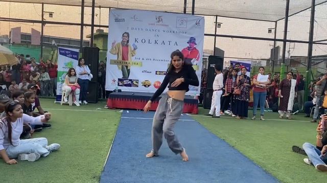 Vartika Jha | Dance Performance | Tip Tip Barsha Pani | @swastikdanceacademy