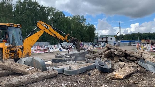 Демонтаж рекламных конструкций, вывоз бетона на дробилку смотреть онлайн