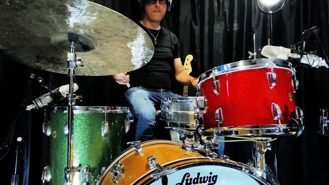 Jelly Bean |Teijo Suomi Drums| смотреть онлайн