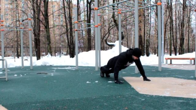 Shuffle Push-Ups смотреть онлайн