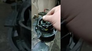 не работает обдув печки в Мерседес вито