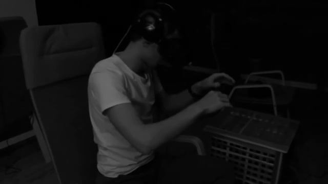 Процесс игры в виртуальный квест смотреть онлайн