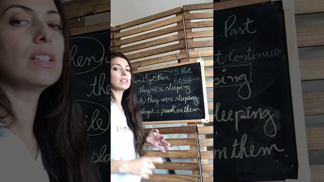 9o ano - Grammar - Past + Past continuous смотреть онлайн