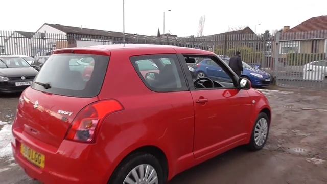 Suzuki Swift 1.3 SZ2 3dr U45490 смотреть онлайн
