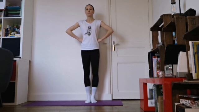 Танец "Мышка Хохошка" Часть 3 Видео курс "Скорая танцевальная помощь" группа ЛИСЯТА, урок 6 смотреть онлайн