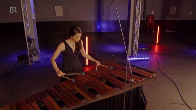 Tango Jalousie - Vivi Vassileva | SWEET SPOT. смотреть онлайн